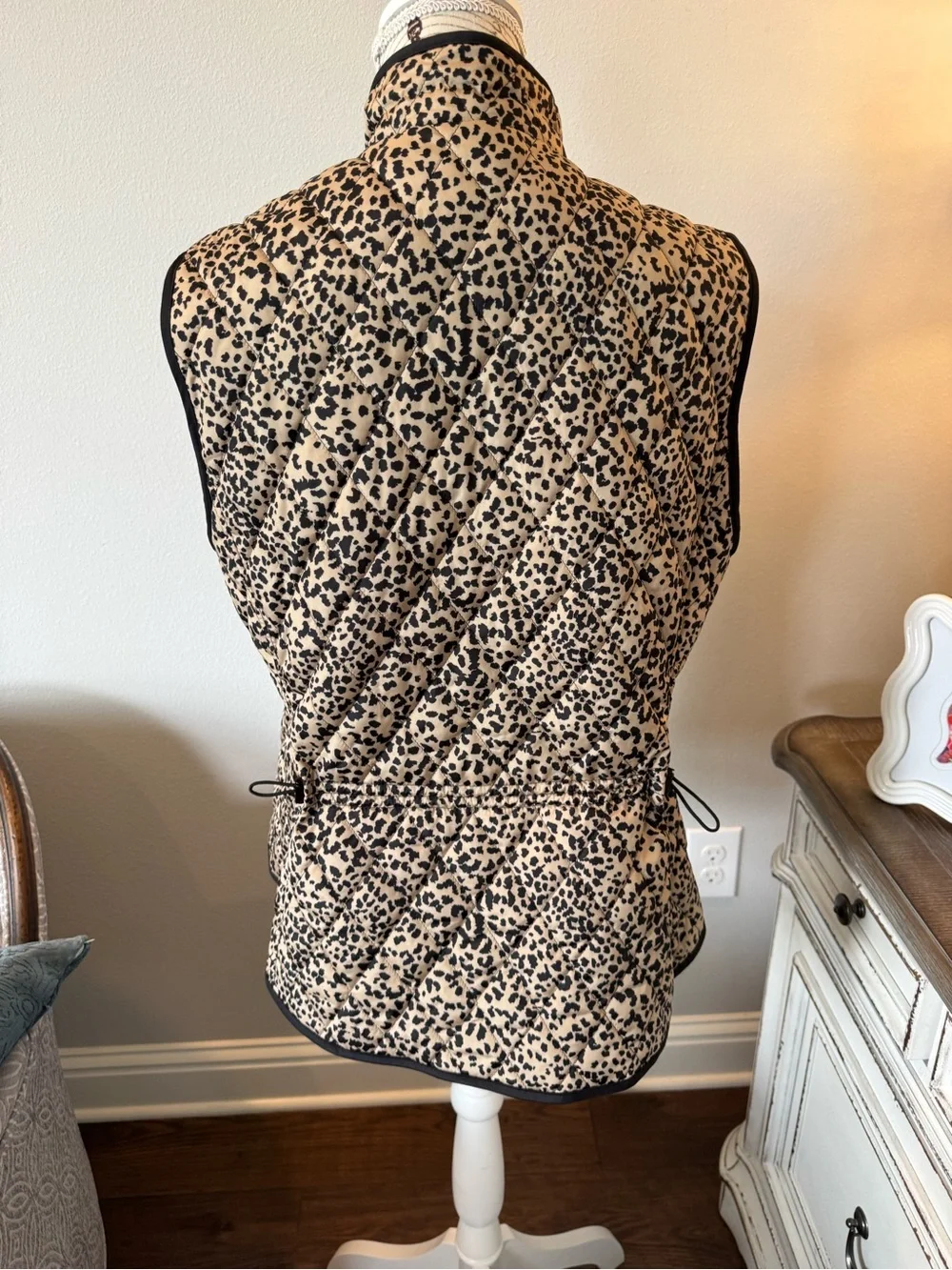 N/A stylish sleeveless